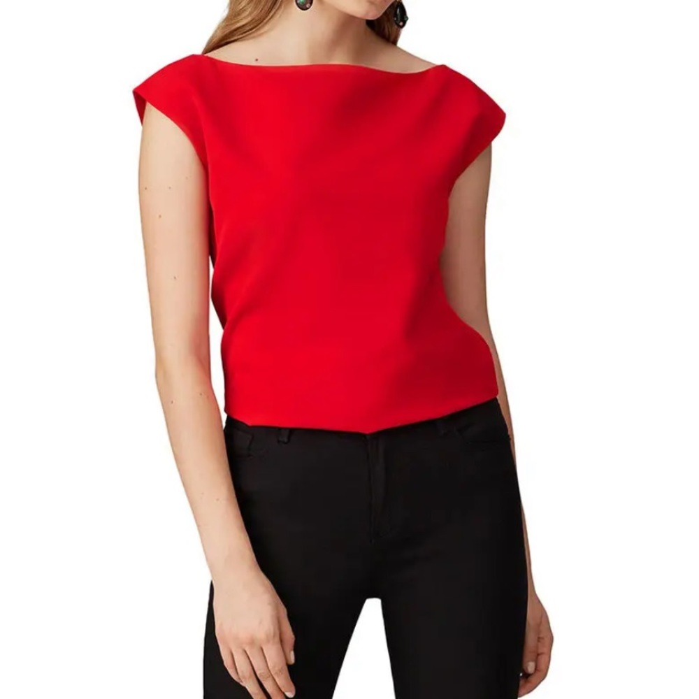Caara red short sleeve Harper top S.    Z